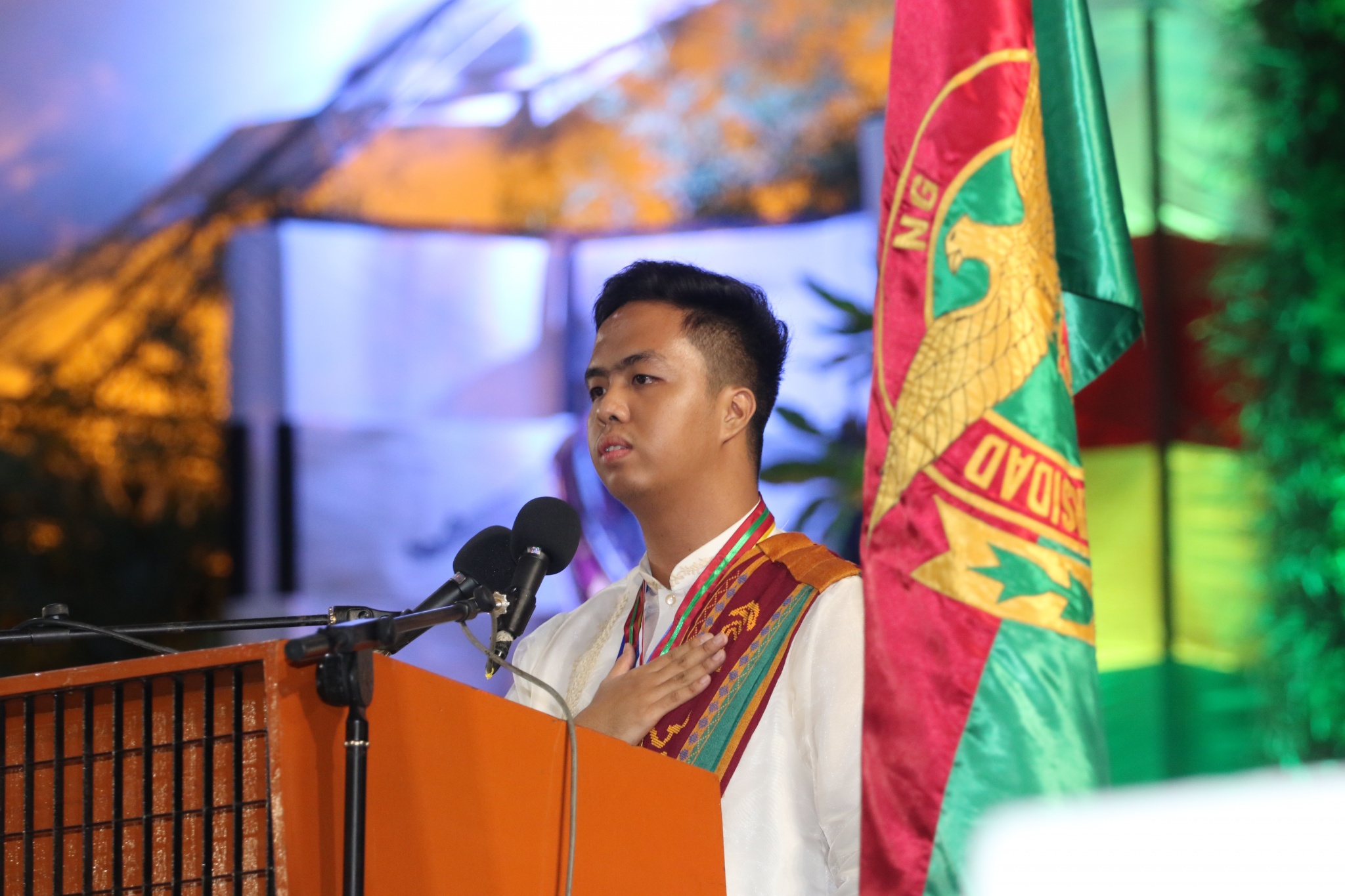 valedictory-speech-by-helbert-a-paat-uplb-summa-cum-laude