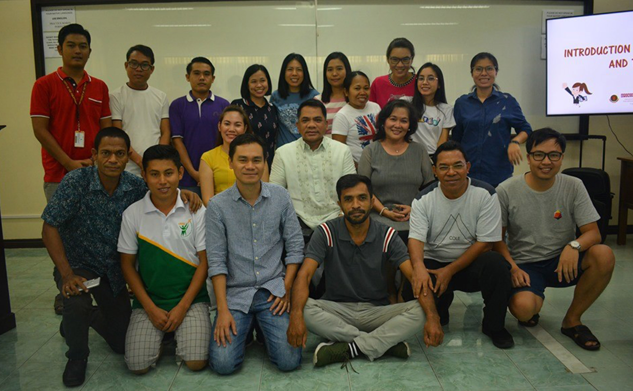 CAS trains UPLB int’l grad students in English